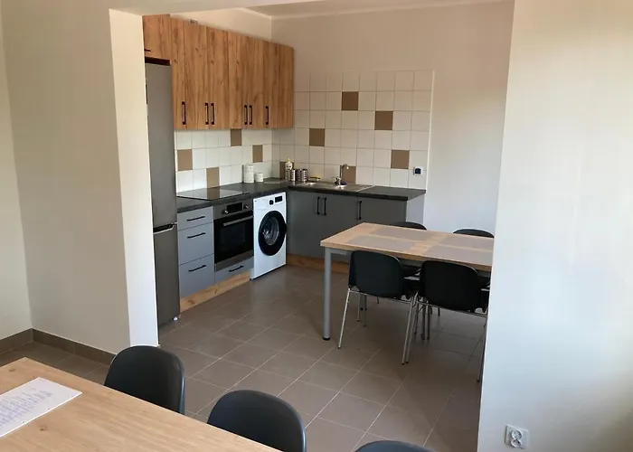 Przy Stadionie יאבורזנו